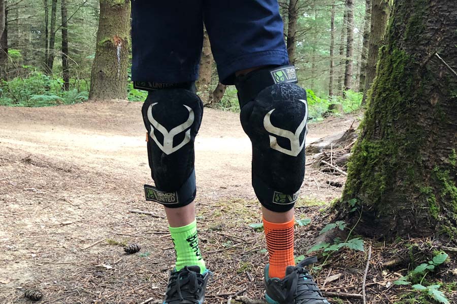 demon hyper x d30 mountain bike knee pads