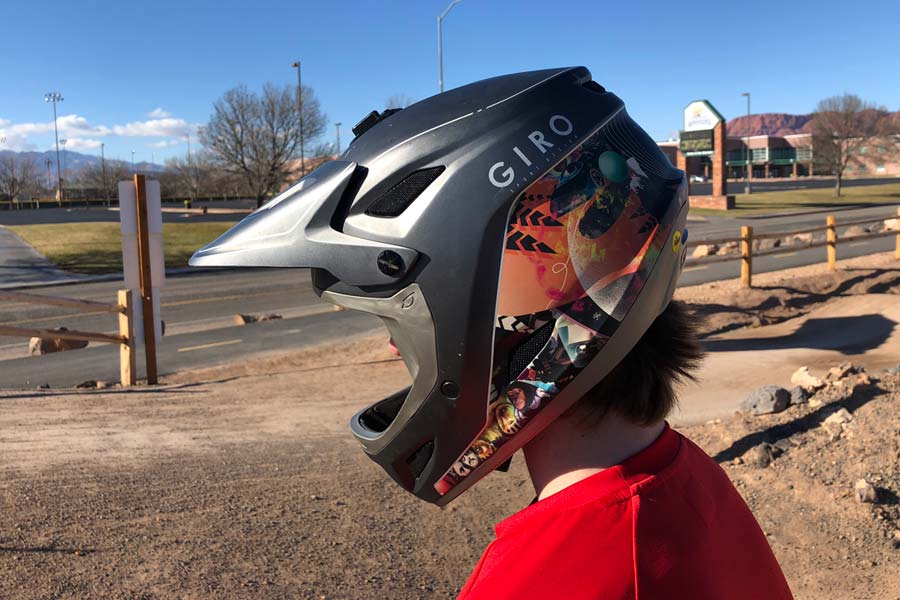 Featured view of the Giro Disciple mountain bike helmet