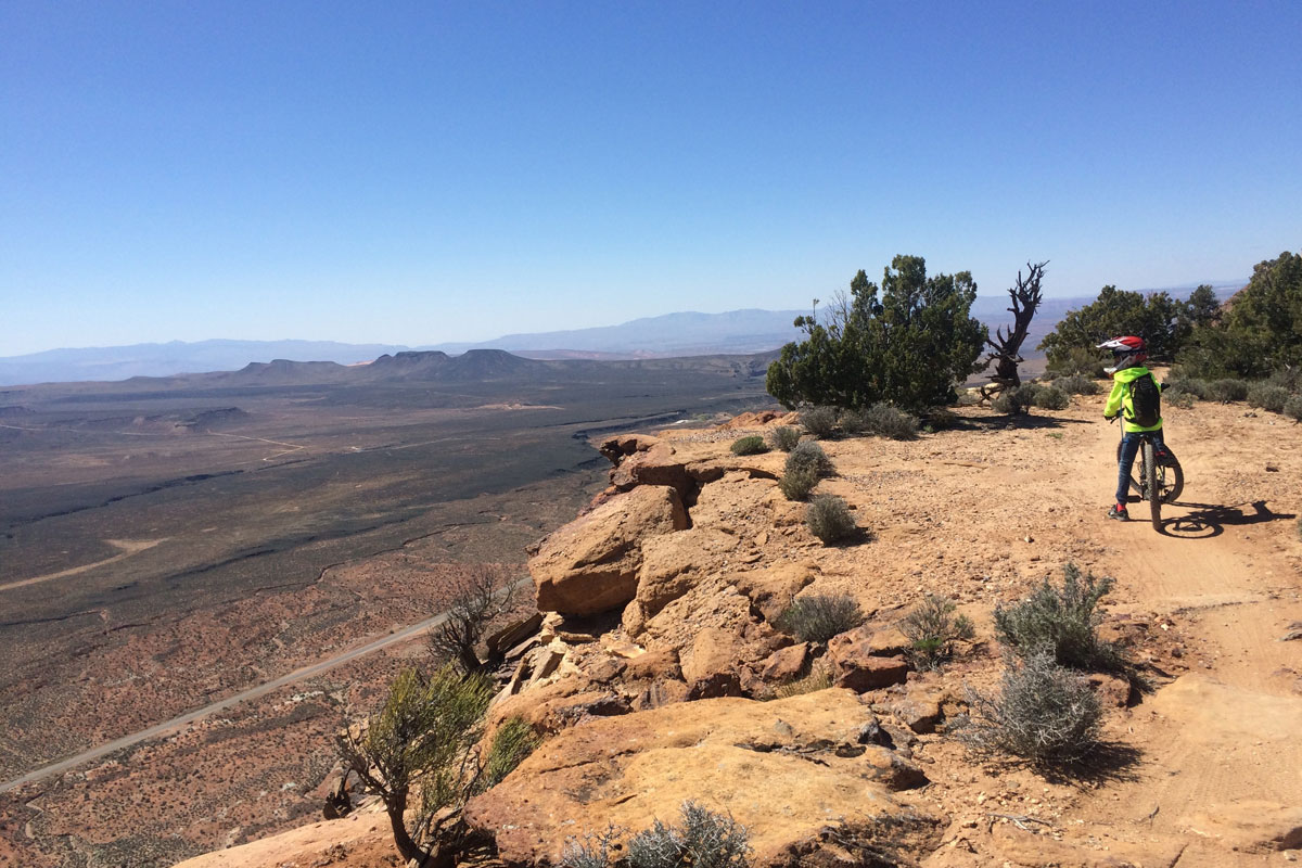Gooseberry Mesa South Rim Trail overlook, Utah