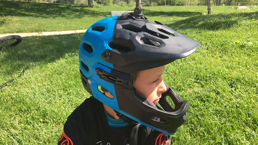 bell super 2r bike helmet