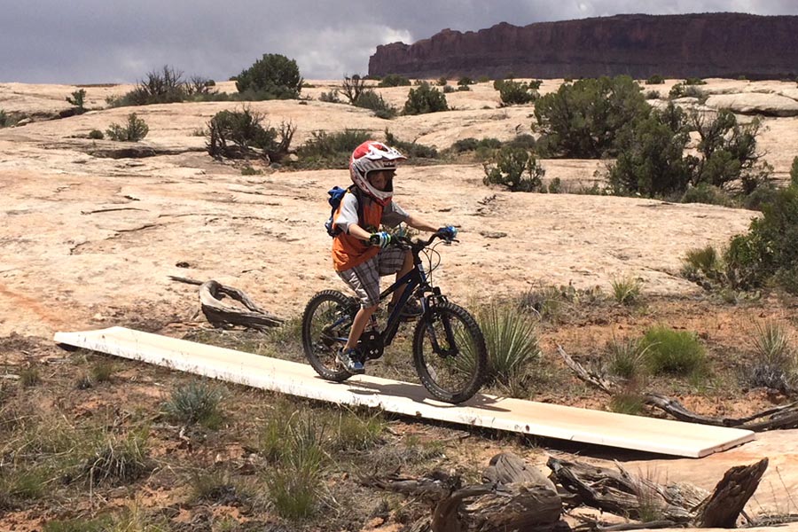 Beginning mountain bike trails in Moab - Bar M trail