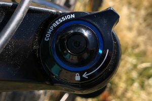 Rocky Mountain Reaper, fork compression control knob